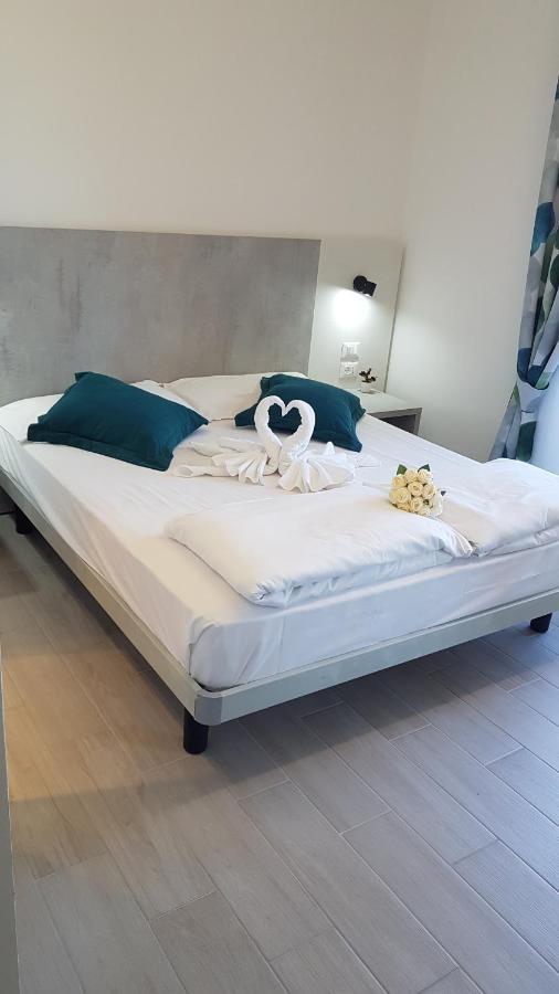 Hotel Vienna Lignano Sabbiadoro Eksteriør billede