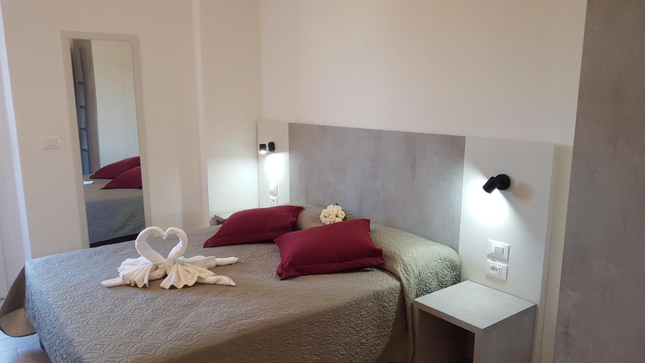Hotel Vienna Lignano Sabbiadoro Eksteriør billede