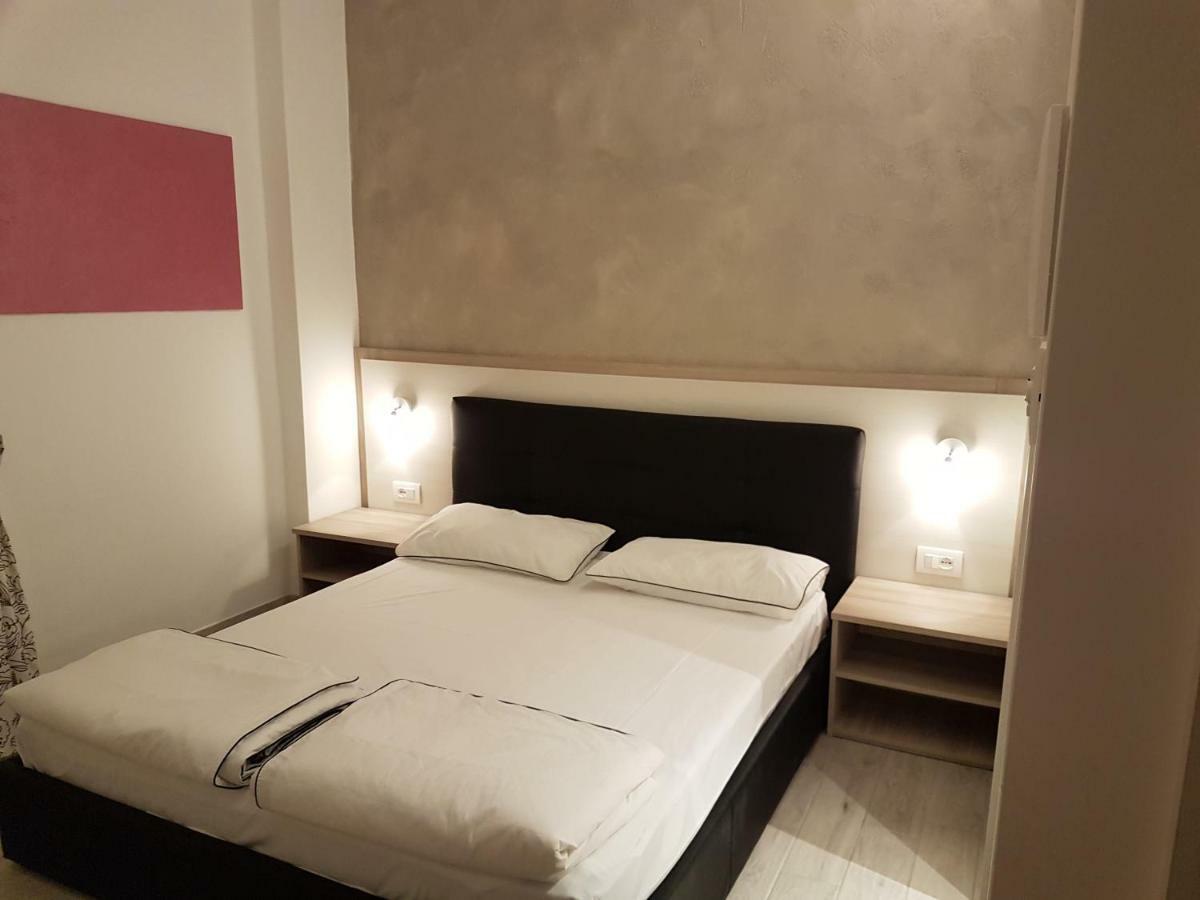 Hotel Vienna Lignano Sabbiadoro Eksteriør billede